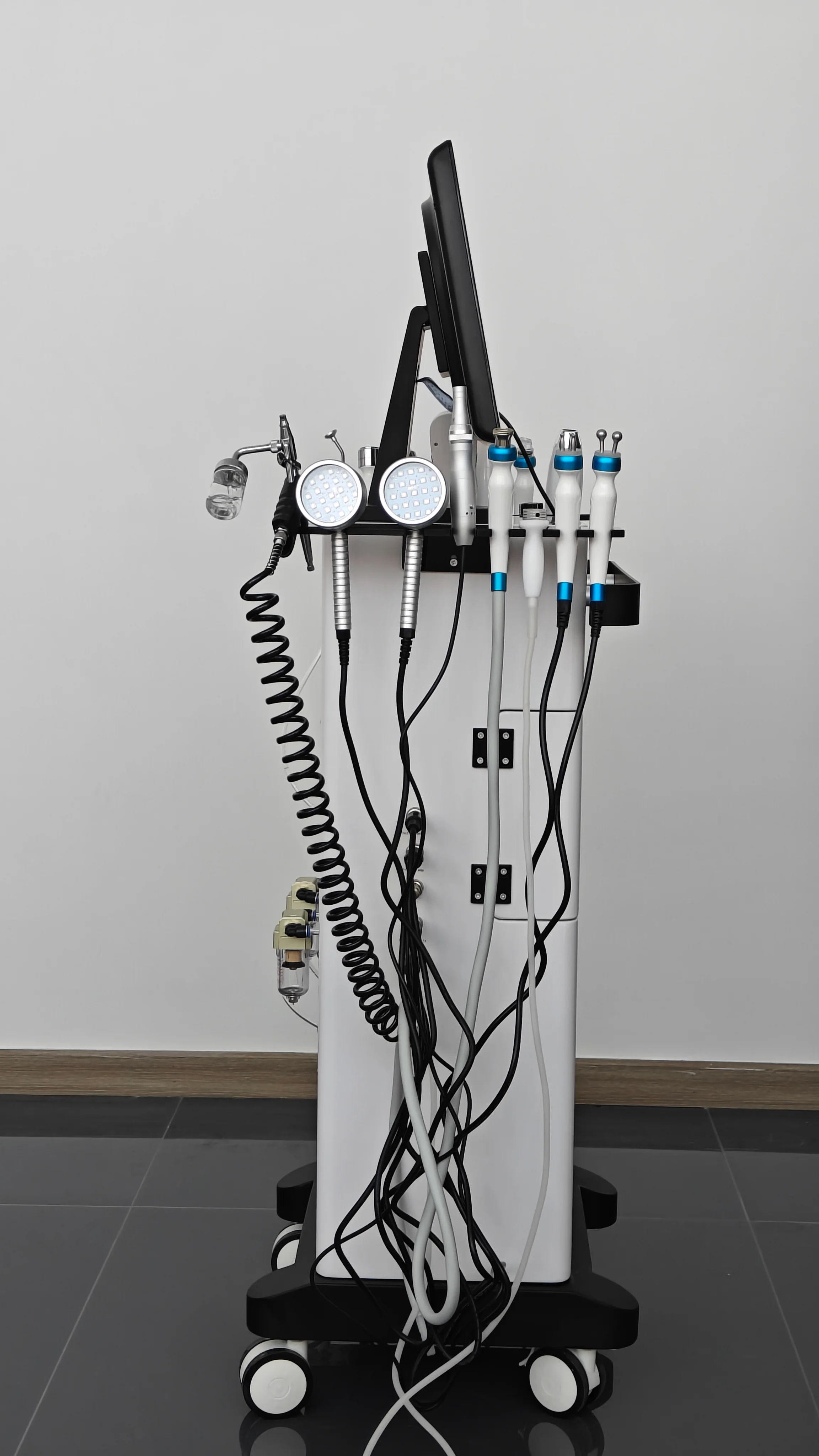 15 in 1 Hydra-Deep Cleansing Machine, Water Analyzer for  Care - Image 7