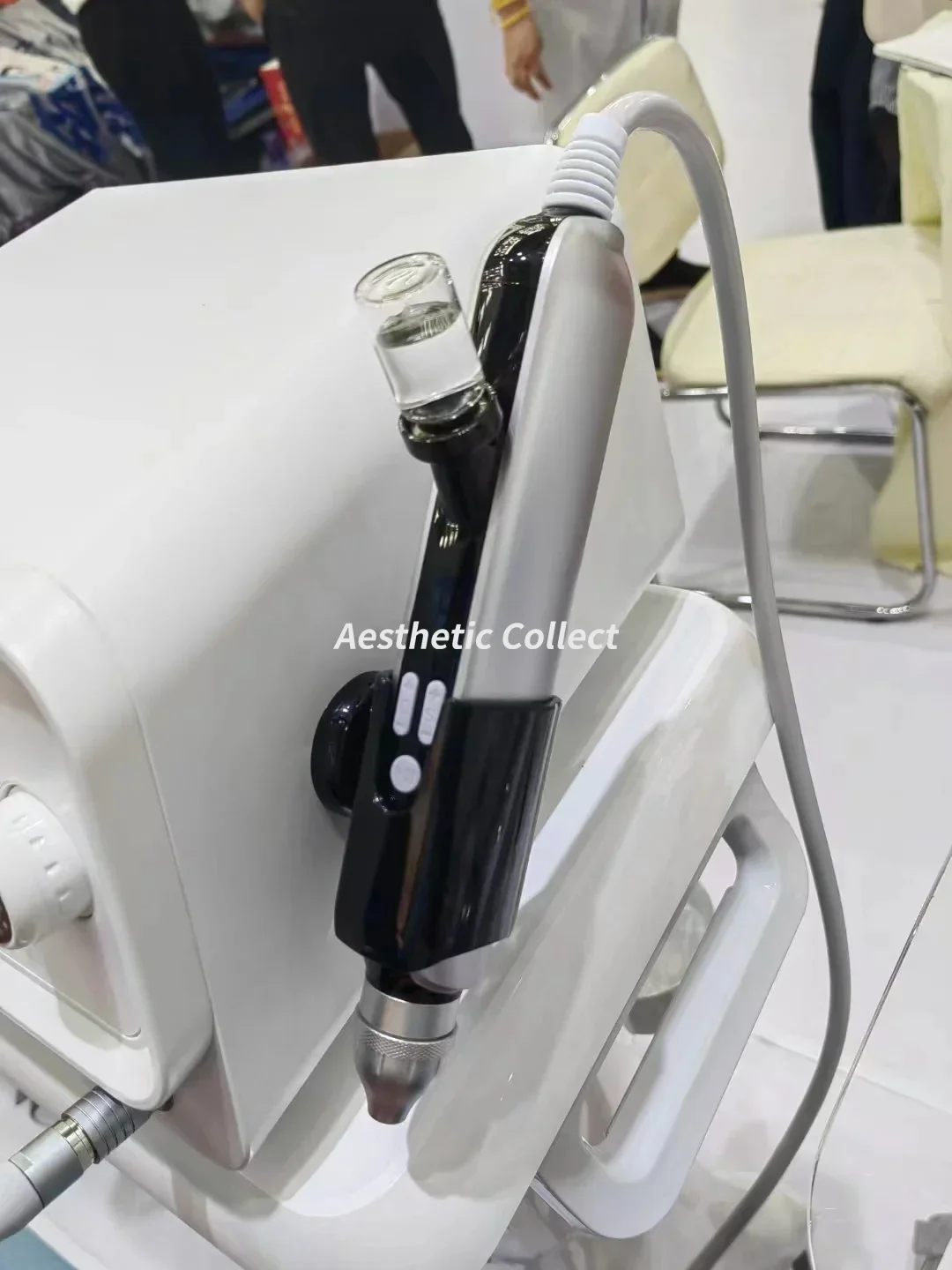 2024 High Quality Waterjet Machine Hydro Water Jet Care Skin Tightening Rejuvenation Face Neck Lifting Massage Beauty Machine - Image 5