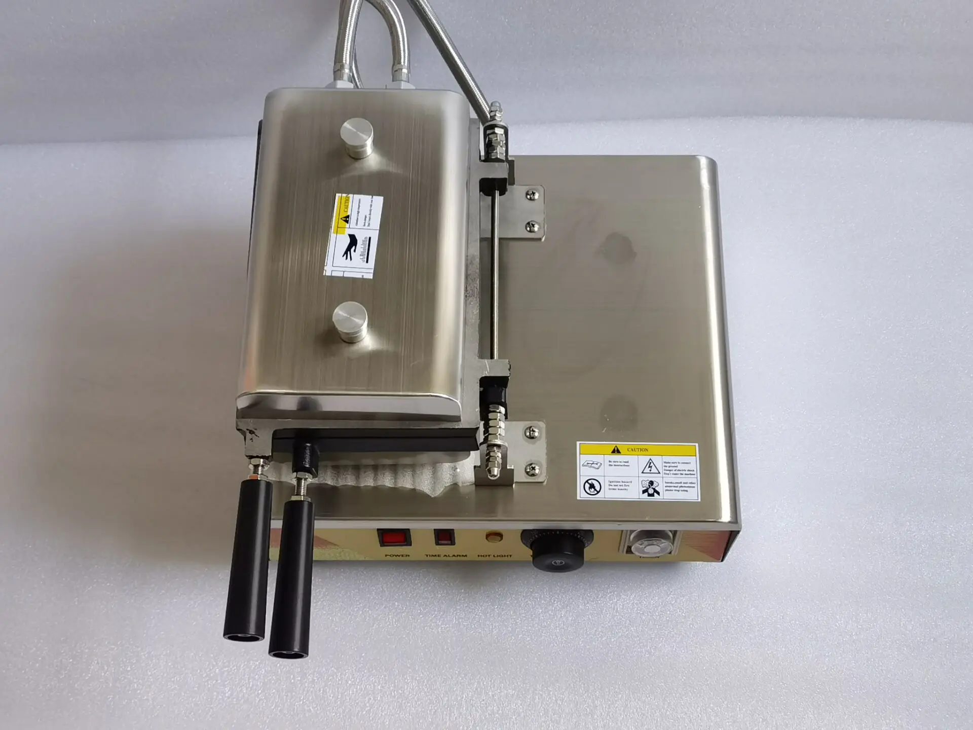 Electric 110v 220v 2pcs Cute Kitty Shaped Waffle Maker Machine Cute Cartoon Waffle Making Machine - Image 4
