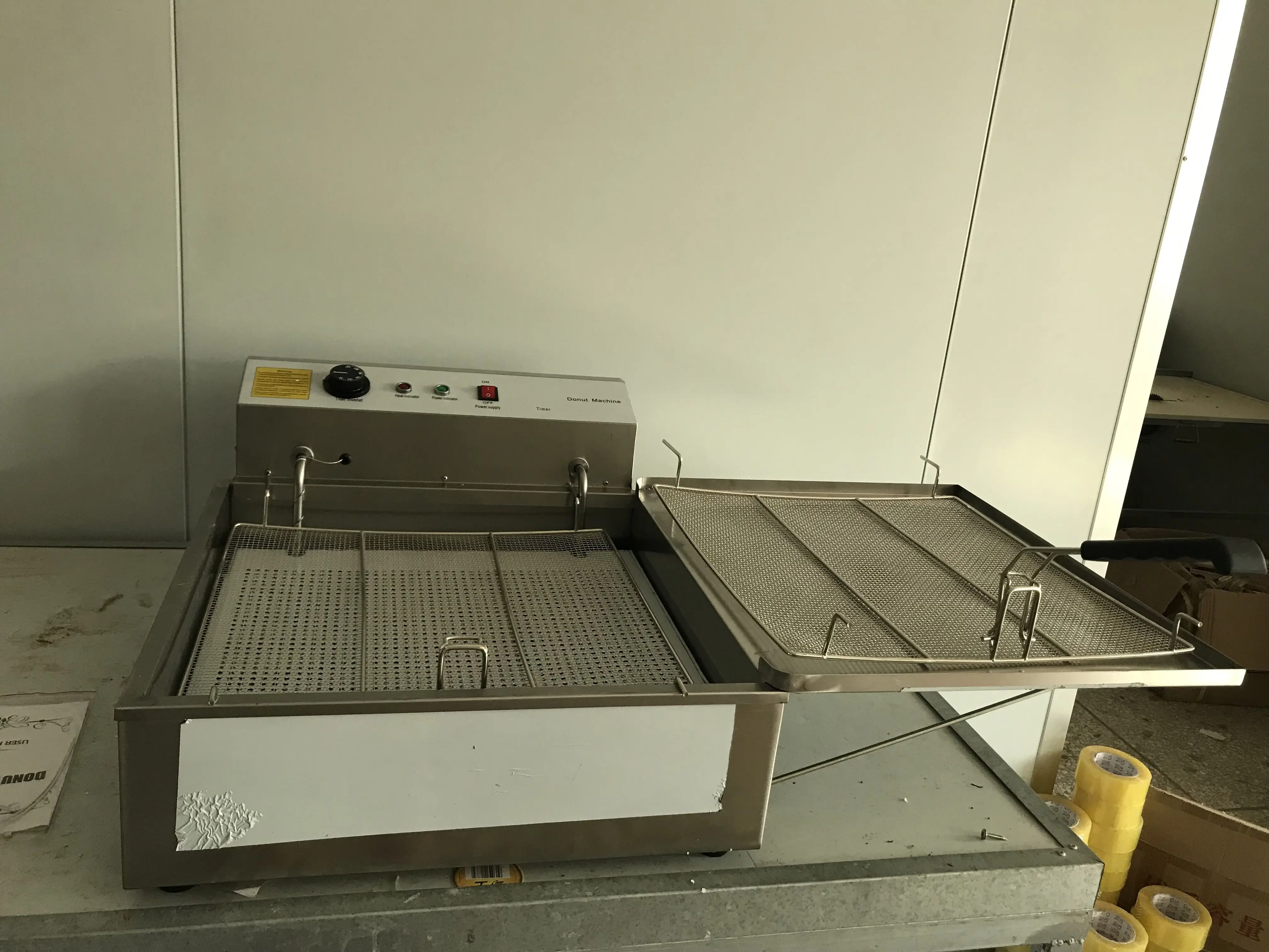 Electric 25L Commercial doughnut fryer 3000W stainless steel Donuts ball oil fryer - Image 4
