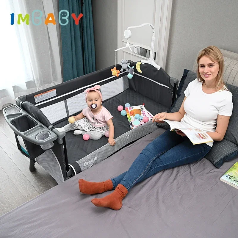 Portable Baby Bed with Diaper Table Multifunctional Newborn Bed Kids Cradle Rocker Baby Crib for 0-6 years Old Child Crib