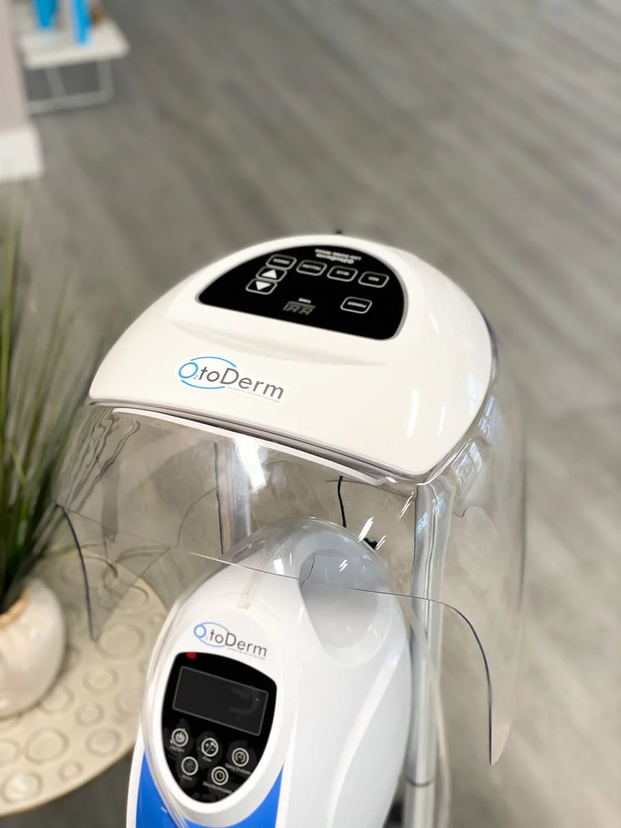 Korea O2toDerm LED Dome Light Therapy Oxygen Dome O2 To Derm Oxygen Facial System Hyperbaric Oxygen Jet Peel Spray Gun - Image 2