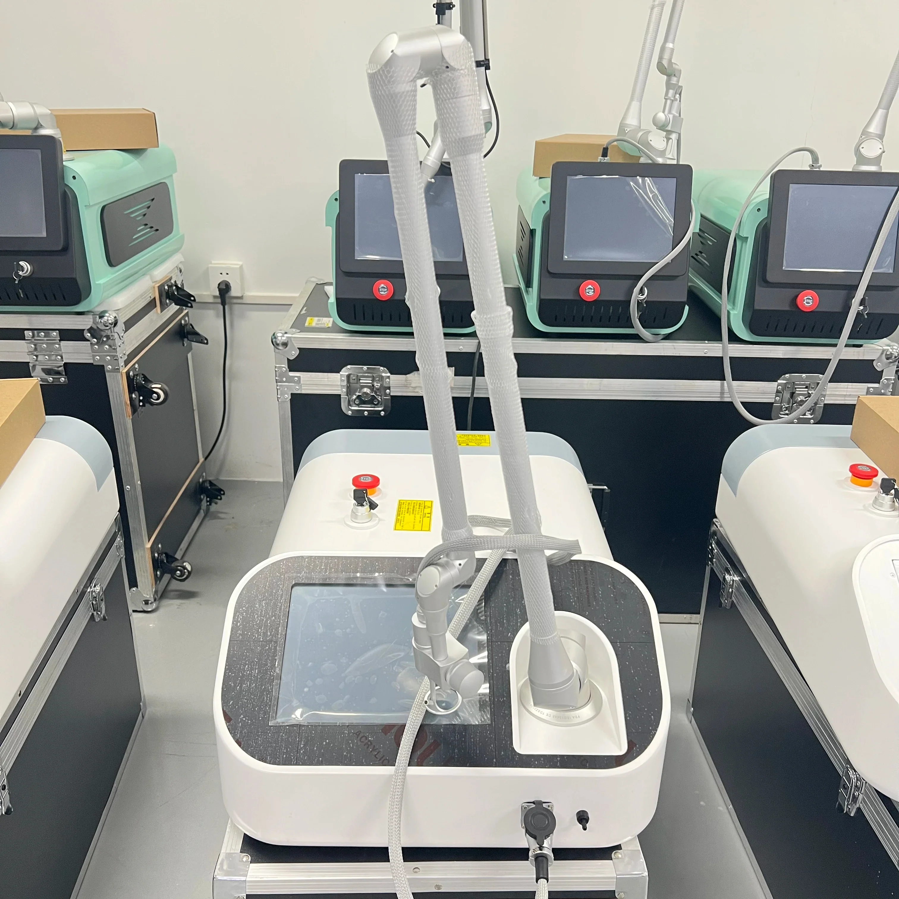 Portable Scar Repair Co2 Fractional Laser Skin Rejuvenation Resurfacing Effective Acne Scar Removal Equipment Vaginal Tightening Machine - Image 7