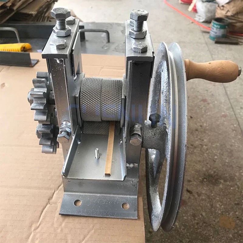 Small Bamboo Strip Slitter Layering Machine Bamboo Strip Separation Machine Manual Strip Breaking Machine - Image 3